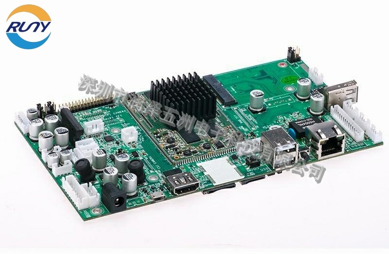     電路板打樣是電子設備的基礎，并且可以在當今世界上的所有電子設備中找到。高科技產(chǎn)品的多功能性決定了PCB電路板的復雜性和高性能。     眾所周知，大多數(shù)科學成就都是重復實驗的結果。在大規(guī)模生產(chǎn)新產(chǎn)品之前，PCB打樣是必不可少的步驟。一方面，PCB打樣可以以更低的成本和更快的速度修改設計，以提高設計性能。另一方面，它有助于避免出現(xiàn)更多問題并降低批量生產(chǎn)的風險。     電路板打樣的普及無疑對許多PCB研究人員來說是福音。     電路板打樣的三個因素:     對于電路板打樣，選擇制造商時，快速交付是客戶的主要考慮因素。無論您是工程師，學生還是業(yè)余愛好者，您都想知道您的設計是否可以盡快達到預期的效果。越早獲得PCB驗證，就越可以測試并開始批量生產(chǎn)。     其次，成本是所有商人尤其是學生最關心的問題。有時，最終產(chǎn)品需要多次電路板打樣經(jīng)驗。運行電路板打樣時追求成本效益。     第三個因素是高性能和高可靠性的質(zhì)量保證。盡管快速和低成本是客戶的基本要求，但質(zhì)量仍然是他們的頭等大事。是的，無論成本高低，您都不想獲得低質(zhì)量，高風險的PCB。     簡而言之，電路板打樣制造商的最佳選擇必須滿足以下因素：交貨速度快，質(zhì)量好且具有成本效益。作為擁有多年PCB生產(chǎn)經(jīng)驗和先進生產(chǎn)設備的制造商，匯和電路可以成為您開發(fā)PCB項目的合作伙伴。提供所有文檔生產(chǎn)需求后，您可以快速獲取PCB電路板的報價，以獲取最佳價格和生產(chǎn)時間。     對于PCB電路板打樣的一些小常識大家知道幾個呢？這里分享9個。     1、檢測PCB板要注意電烙鐵的絕緣性能     不允許帶電使用烙鐵焊接，要確認烙鐵不帶電，最好把烙鐵的外殼接地，對MOS電路更應小心，能采用6~8V的低壓電路鐵就更安全。     2、檢測PCB板前要了解集成電路及其相關電路的工作原理     檢查和修理集成電路前首先要熟悉所用集成電路的功能、內(nèi)部電路、主要電氣參數(shù)、各引腳的作用以及引腳的正常電壓、波形與外圍元件組成電路的工作原理。如果具備以上條件，那么分析和檢查會容易許多。     3、嚴禁在無隔離變壓器的情況下，用已接地的測試設備去接觸底板帶電的電視、音響、錄像等設備來檢測PCB板     嚴禁用外殼已接地的儀器設備直接測試無電源隔離變壓器的電視、音響、錄像等設備。雖然一般的收錄機都具有電源變壓器，當接觸到較特殊的尤其是輸出功率較大或?qū)Σ捎玫碾娫葱再|(zhì)不太了解的電視或音響設備時，首先要弄清該機底盤是否帶電，否則極易與底板帶電的電視、音響等設備造成電源短路，波及集成電路，造成故障的進一步擴大。     4、檢測PCB板測試儀表內(nèi)阻要大     測量集成電路引腳直流電壓時，應選用表頭內(nèi)阻大于20KΩ/V的萬用表，否則對某些引腳電壓會有較大的測量誤差。     5、檢測PCB板要注意功率集成電路的散熱     功率集成電路應散熱良好，不允許不帶散熱器而處于大功率的狀態(tài)下工作。     6、檢測PCB板要保證焊接質(zhì)量     焊接時確實焊牢，焊錫的堆積、氣孔容易造成虛焊。焊接時間一般不超過3秒鐘，烙鐵的功率應用內(nèi)熱式25W左右。已焊接好的集成電路要仔細查看，最好用歐姆表測量各引腳間有否短路，確認無焊錫粘連現(xiàn)象再接通電源。     7、檢測PCB板引線要合理     如需要加接外圍元件代替集成電路內(nèi)部已損壞部分，應選用小型元器件，且接線要合理以免造成不必要的寄生耦合，尤其是要處理好音頻功放集成電路和前置放大電路之間的接地端。     8、檢測PCB板不要輕易斷定集成電路的損壞     不要輕易地判斷集成電路已損壞。因為集成電路絕大多數(shù)為直接耦合，一旦某一電路不正常，可能會導致多處電壓變化，而這些變化不一定是集成電路損壞引起的，另外在有些情況下測得各引腳電壓與正常值相符或接近時，也不一定都能說明集成電路就是好的。因為有些軟故障不會引起直流電壓的變化。     9、測試PCB板不要造成引腳間短路     電壓測量或用示波器探頭測試波形時，表筆或探頭不要由于滑動而造成集成電路引腳間短路，最好在與引腳直接連通的外圍印刷電路上進行測量。任何瞬間的短路都容易損壞集成電路，在測試扁平型封裝的CMOS集成電路時更要加倍小心。